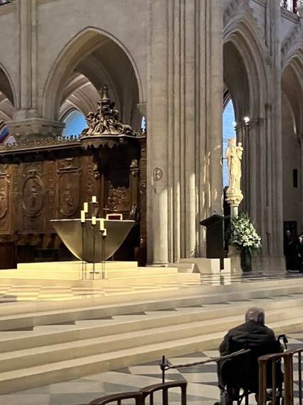 Une image contenant btiment, meubles, chapelle, cathdrale

Le contenu gnr par lIA peut tre incorrect.