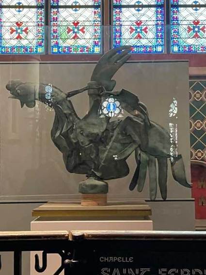 Une image contenant glise, art, intrieur, table

Le contenu gnr par lIA peut tre incorrect.