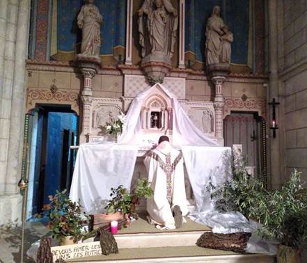 Adoration du Saint Sacrement le Jeudi Saint