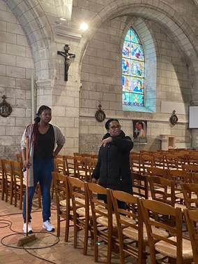 Ménage de l'église pour Pâques 5