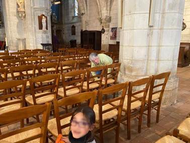 Ménage de l'église pour Pâques 6